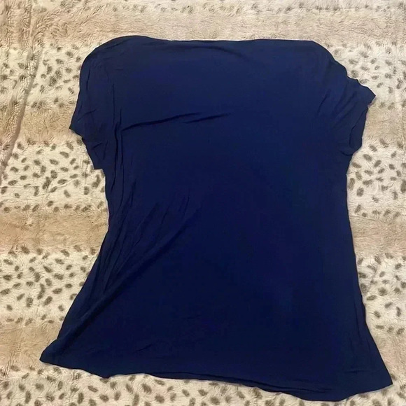 Women’s New Directions Tee - Picture 2 of 3